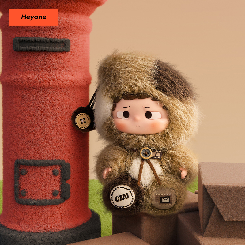 OZAI-프레이임드 인 메모리 랜덤 피규어